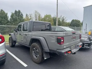 Jeep Gladiator 2021 4x4 Mojave Club cabina de 5 puertas 5.0 ft. SB