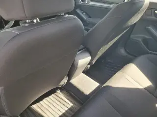 Honda Civic 2023 LX 4p Hatchback