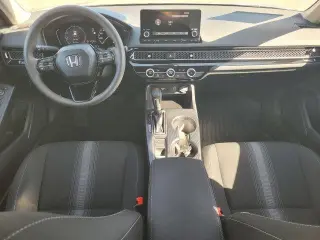 Honda Civic 2023 LX 4p Hatchback