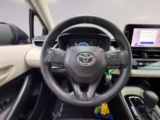 Toyota Corolla 2026 LE 4dr Sedán
