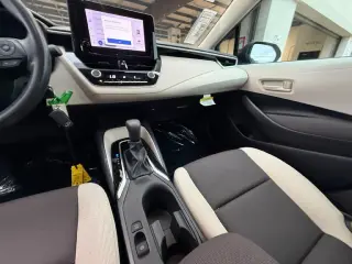 Toyota Corolla 2026 LE 4dr Sedán
