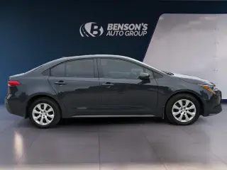 Toyota Corolla 2026 LE 4dr Sedán