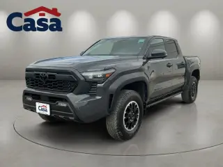 Toyota Tacoma 2024 4x4 TRD Off-Road 4dr Double Cab 5.0 ft SB 8A