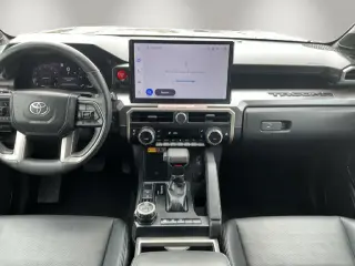 Toyota Tacoma 2024 4x4 TRD Off-Road 4dr Double Cab 5.0 ft SB 8A