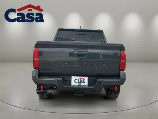 Toyota Tacoma 2024 4x4 TRD Off-Road 4dr Double Cab 5.0 ft SB 8A