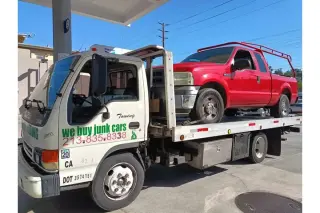 Hasta $1000 por su carro viejo