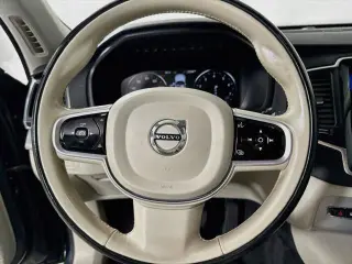 Volvo XC90 2021 T5 Momentum 4dr SUV