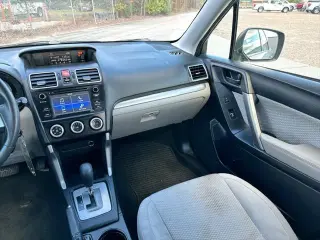 Subaru Forester 2018 AWD 2.5i 4dr Wagon CVT
