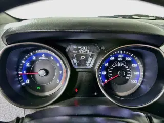 Hyundai ELANTRA 2011 GLS 4dr Sedan 6M