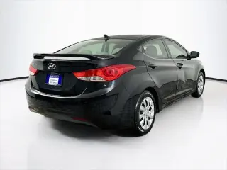 Hyundai ELANTRA 2011 GLS 4dr Sedan 6M