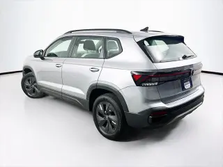 Volkswagen Taos 2026 S 4dr SUV