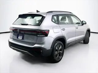 Volkswagen Taos 2026 S 4dr SUV
