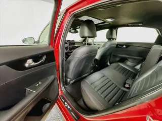 Kia Forte 2024 GT 4dr Sedán 6M