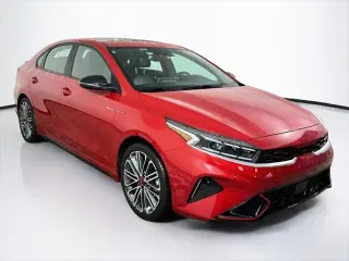 Kia Forte 2024 GT 4dr Sedán 6M