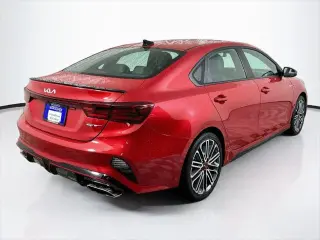 Kia Forte 2024 GT 4dr Sedán 6M