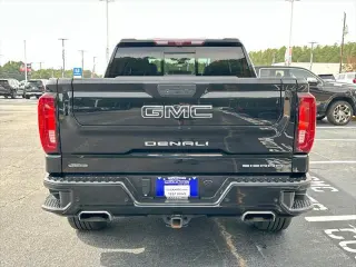 GMC Sierra 1500 2021 4x4 Denali 4dr Crew Cab 5.8 ft. SB