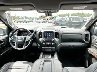 GMC Sierra 1500 2021 4x4 Denali 4dr Crew Cab 5.8 ft. SB