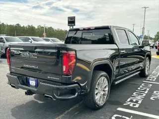 GMC Sierra 1500 2021 4x4 Denali 4dr Crew Cab 5.8 ft. SB