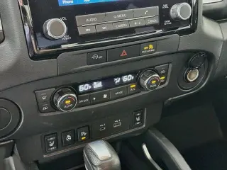 Nissan Frontier 2024 4x2 SV 4dr King Cab 6.1 ft. SB
