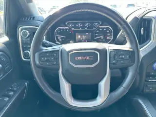 GMC Sierra 1500 2021 4x4 SLT 4dr Crew Cab 5.8 ft. SB