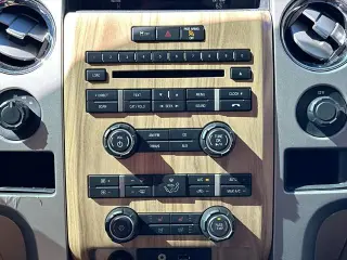 Ford F-150 2011 4x4 Lariat 4dr SuperCrew Styleside 5.5 ft. SB