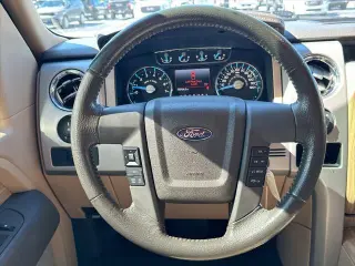 Ford F-150 2011 4x4 Lariat 4dr SuperCrew Styleside 5.5 ft. SB