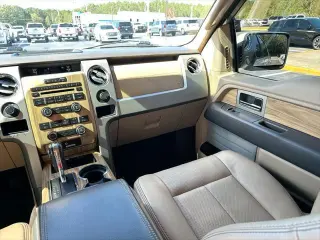 Ford F-150 2011 4x4 Lariat 4dr SuperCrew Styleside 5.5 ft. SB