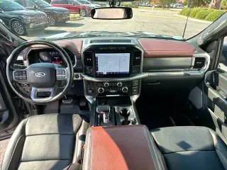 Ford F-150 2023 4x4 Lariat 4dr SuperCrew 6.5 ft. SB