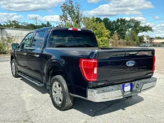Ford F-150 2021 4x2 XLT 4 puertas SuperCrew 5.5 pies SB