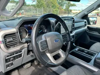 Ford F-150 2021 4x2 XLT 4 puertas SuperCrew 5.5 pies SB