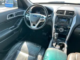 Ford Explorer 2015 AWD Limited 4dr SUV