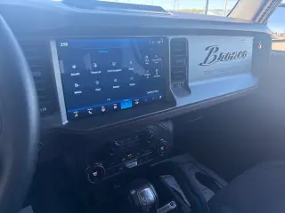 Ford Bronco 2023 4x4 Base Advanced 4dr SUV