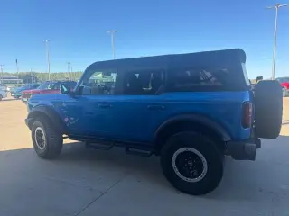 Ford Bronco 2023 4x4 Base Advanced 4dr SUV