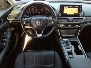 Honda Accord 2019 Touring 4dr Sedán