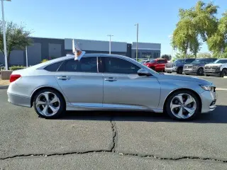Honda Accord 2019 Touring 4dr Sedán