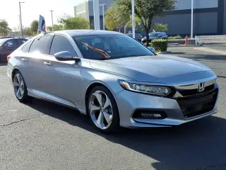 Honda Accord 2019 Touring 4dr Sedán