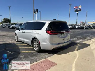 Chrysler Pacifica 2026 Select 4dr Minivehículo