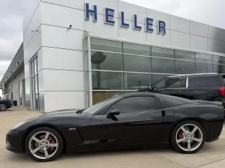 Chevrolet Corvette 2010 2dr Coupe con 3LT