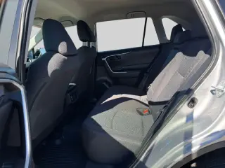 Toyota RAV4 2024 AWD LE 4dr SUV
