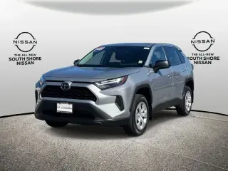 Toyota RAV4 2024 AWD LE 4dr SUV