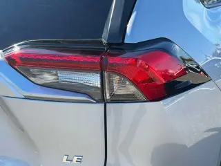 Toyota RAV4 2024 AWD LE 4dr SUV