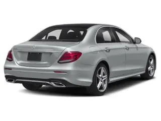 Mercedes-Benz Clase E 2017 E 300 4dr Sedán