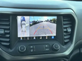 GMC Acadia 2023 4x4 AT4 4dr SUV
