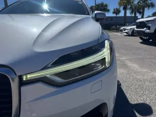 Volvo XC60 2019 AWD T6 R-Design 4dr SUV