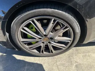 Porsche Panamera 2018 AWD 4 E-Hybrid 4dr Sedán