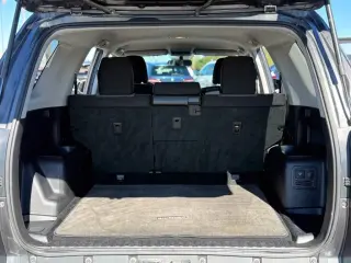 Toyota 4Runner 2016 4x4 SR5 4dr SUV