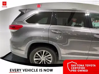 Toyota Highlander 2019 XLE 4 SUV