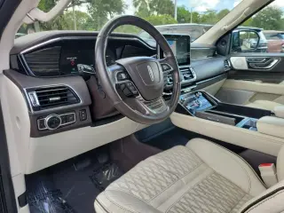Lincoln Navigator L 2021 4x4 Black Label 4dr SUV
