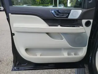 Lincoln Navigator L 2021 4x4 Black Label 4dr SUV