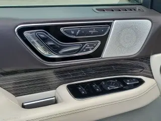 Lincoln Navigator L 2021 4x4 Black Label 4dr SUV
